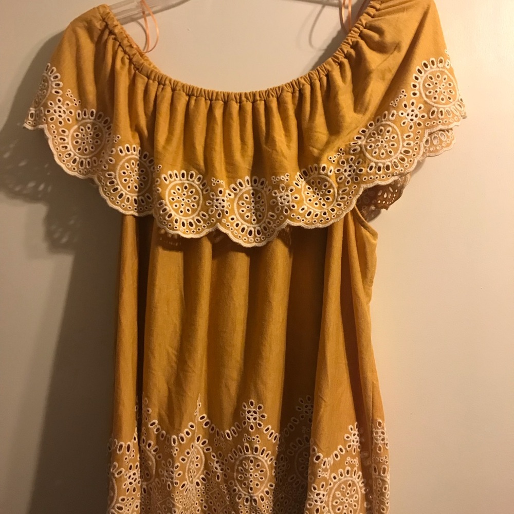 Off the shoulder